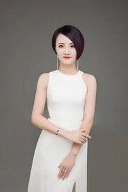 亮月儿